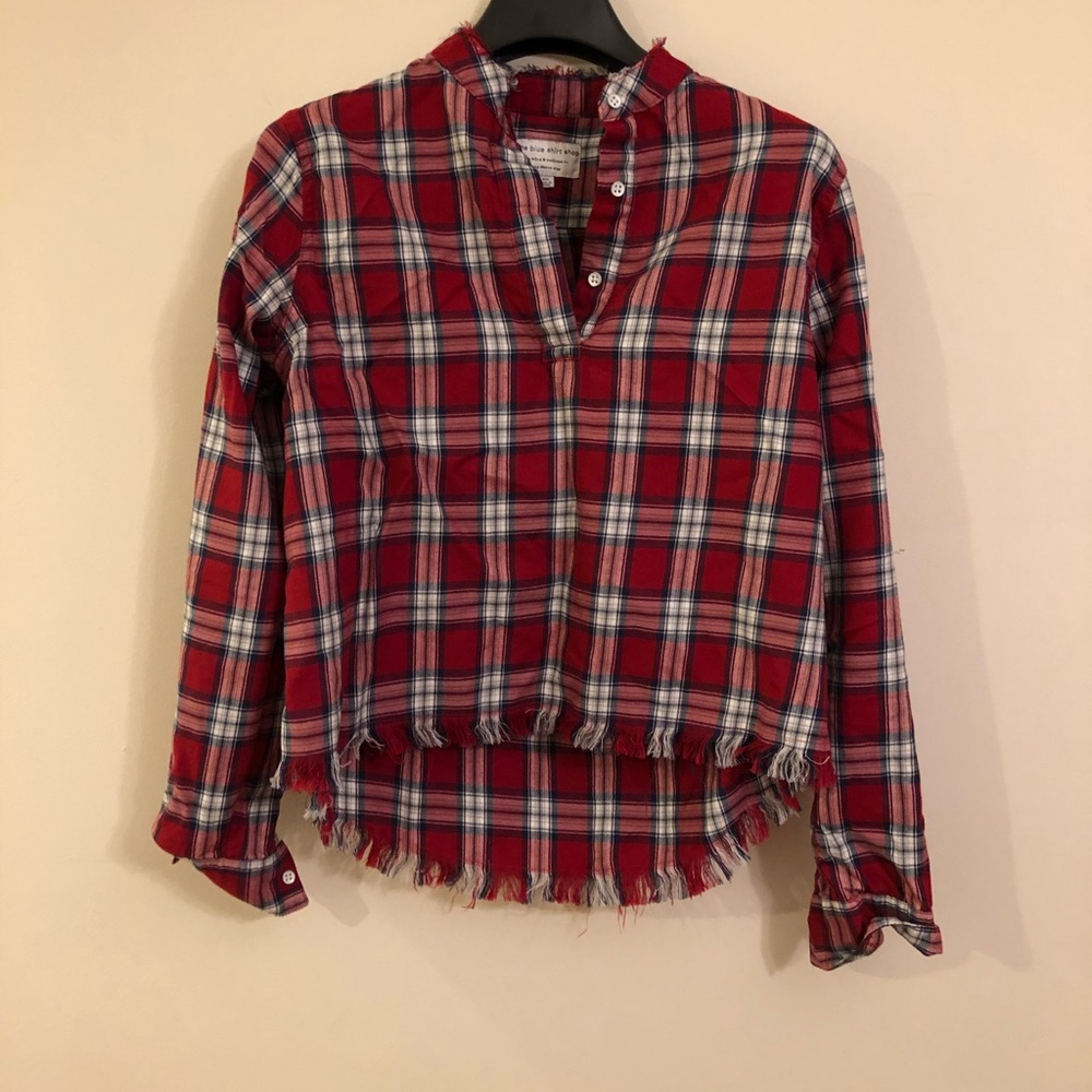 XS The Blue Shirt Shop Long Sleeve Crop